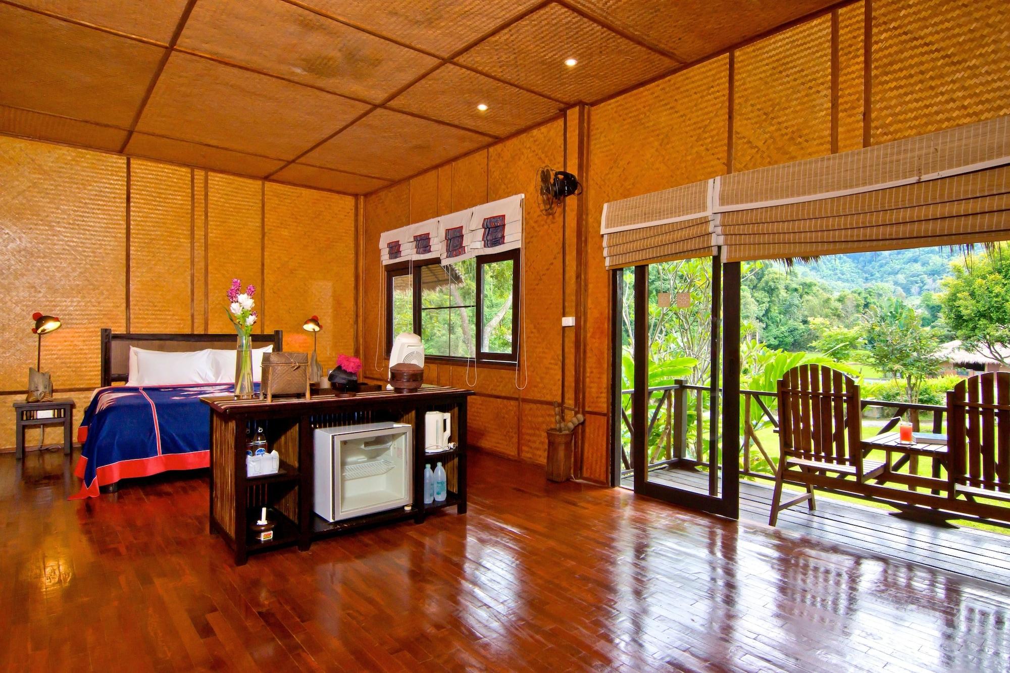 Hmong Hilltribe Lodge Маэ-Рим Экстерьер фото