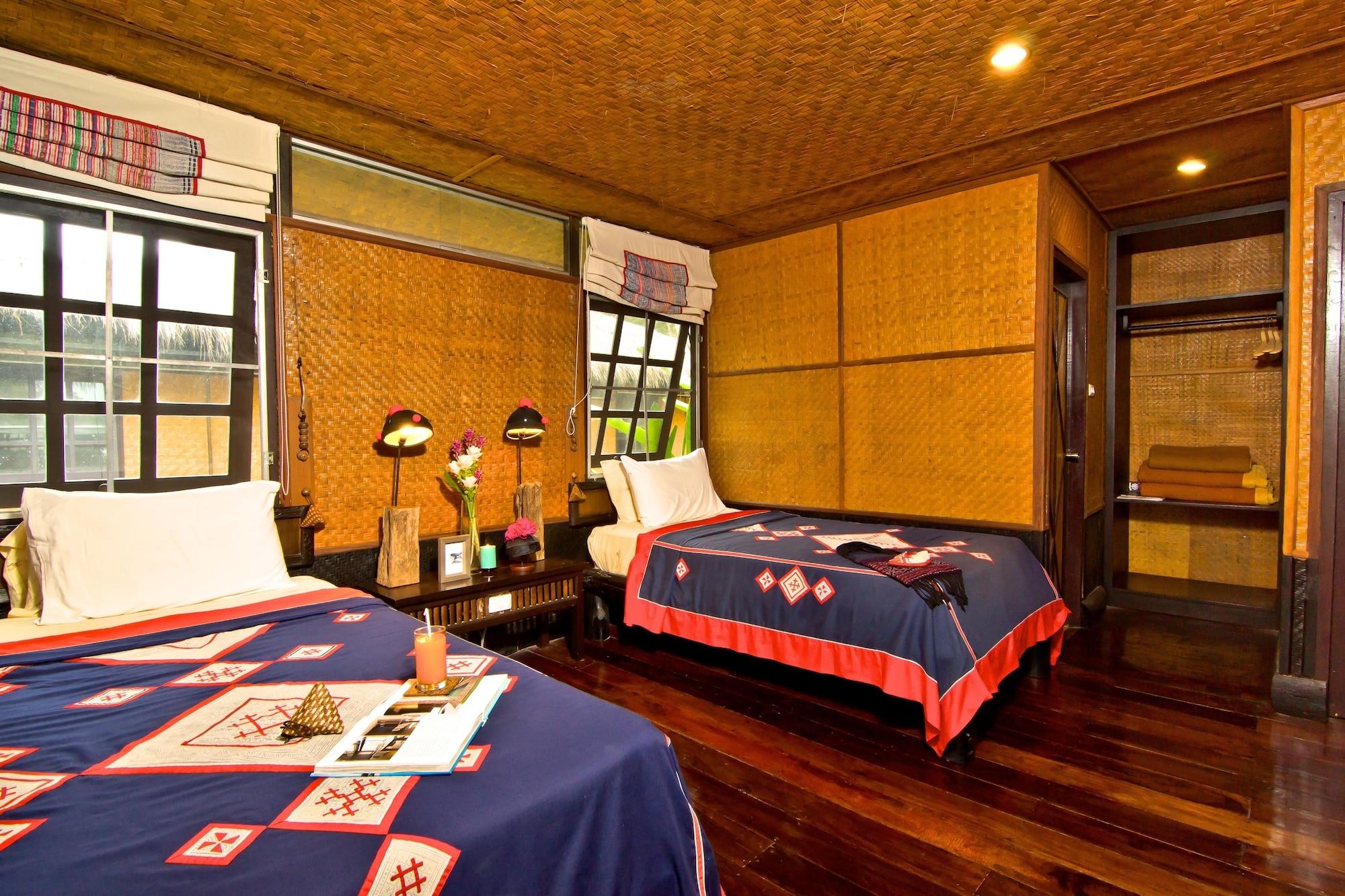 Hmong Hilltribe Lodge Маэ-Рим Экстерьер фото