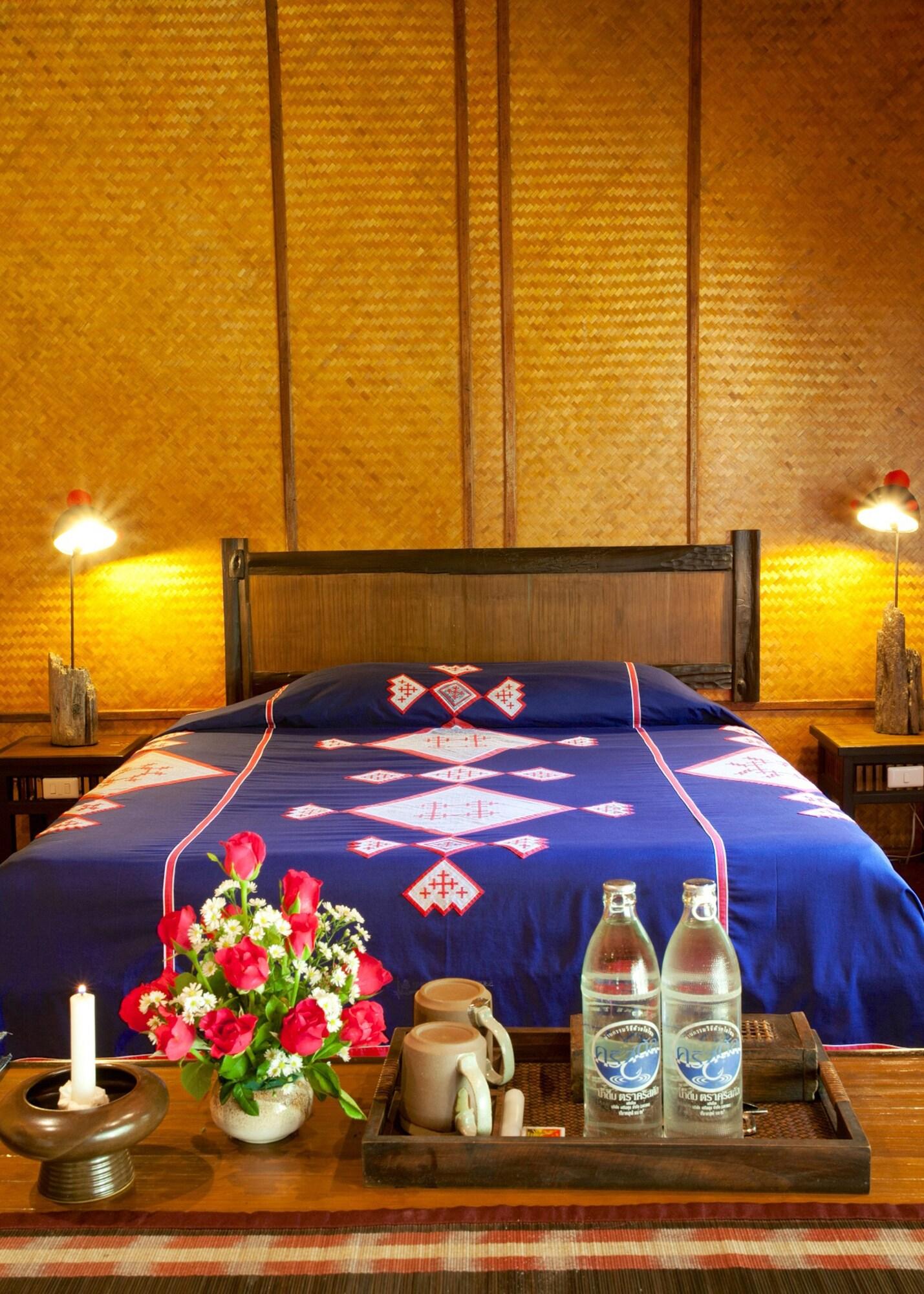 Hmong Hilltribe Lodge Маэ-Рим Экстерьер фото