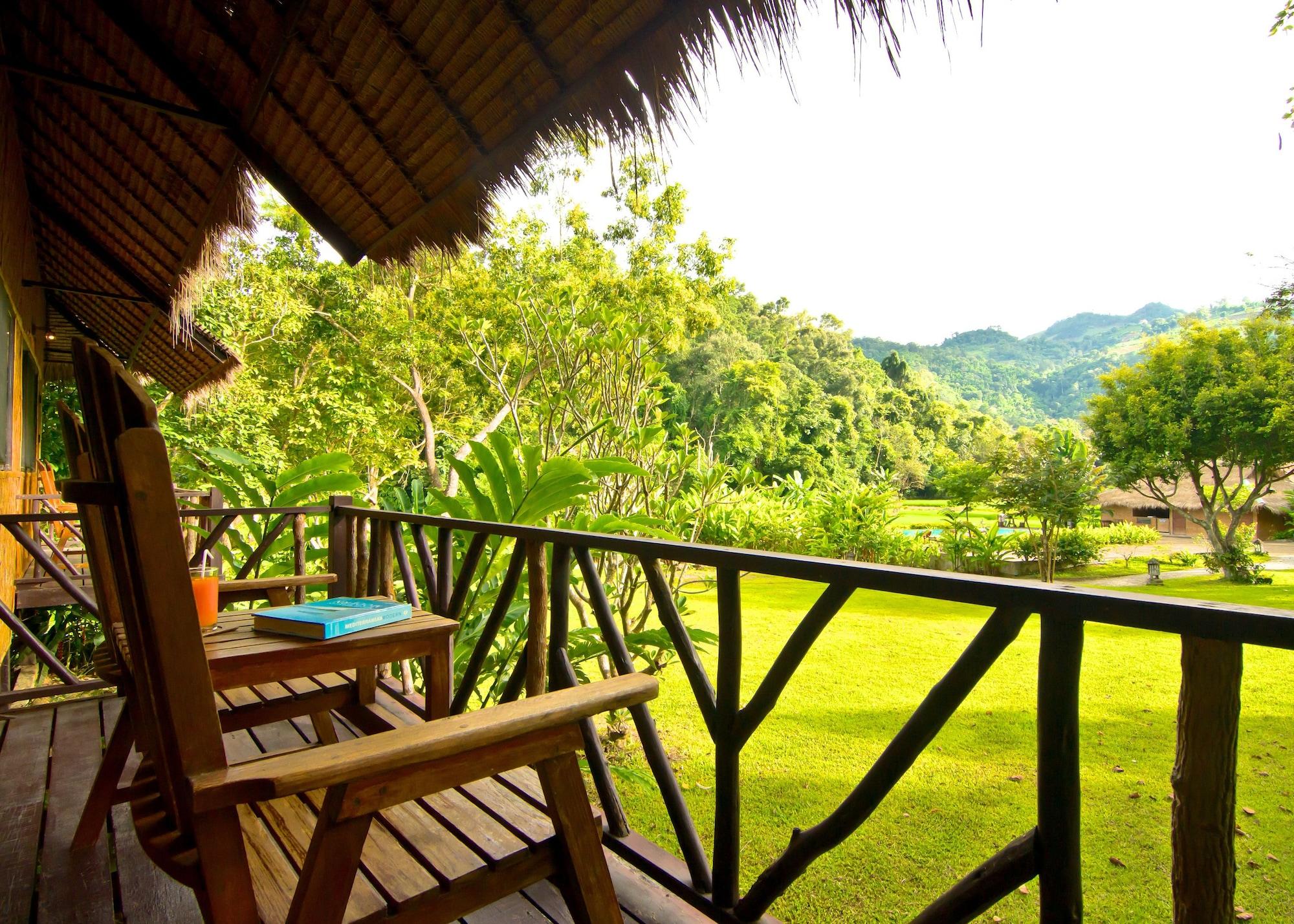 Hmong Hilltribe Lodge Маэ-Рим Экстерьер фото