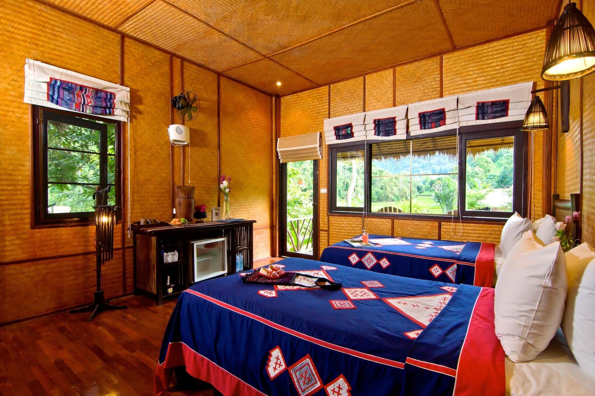 Hmong Hilltribe Lodge Маэ-Рим Экстерьер фото