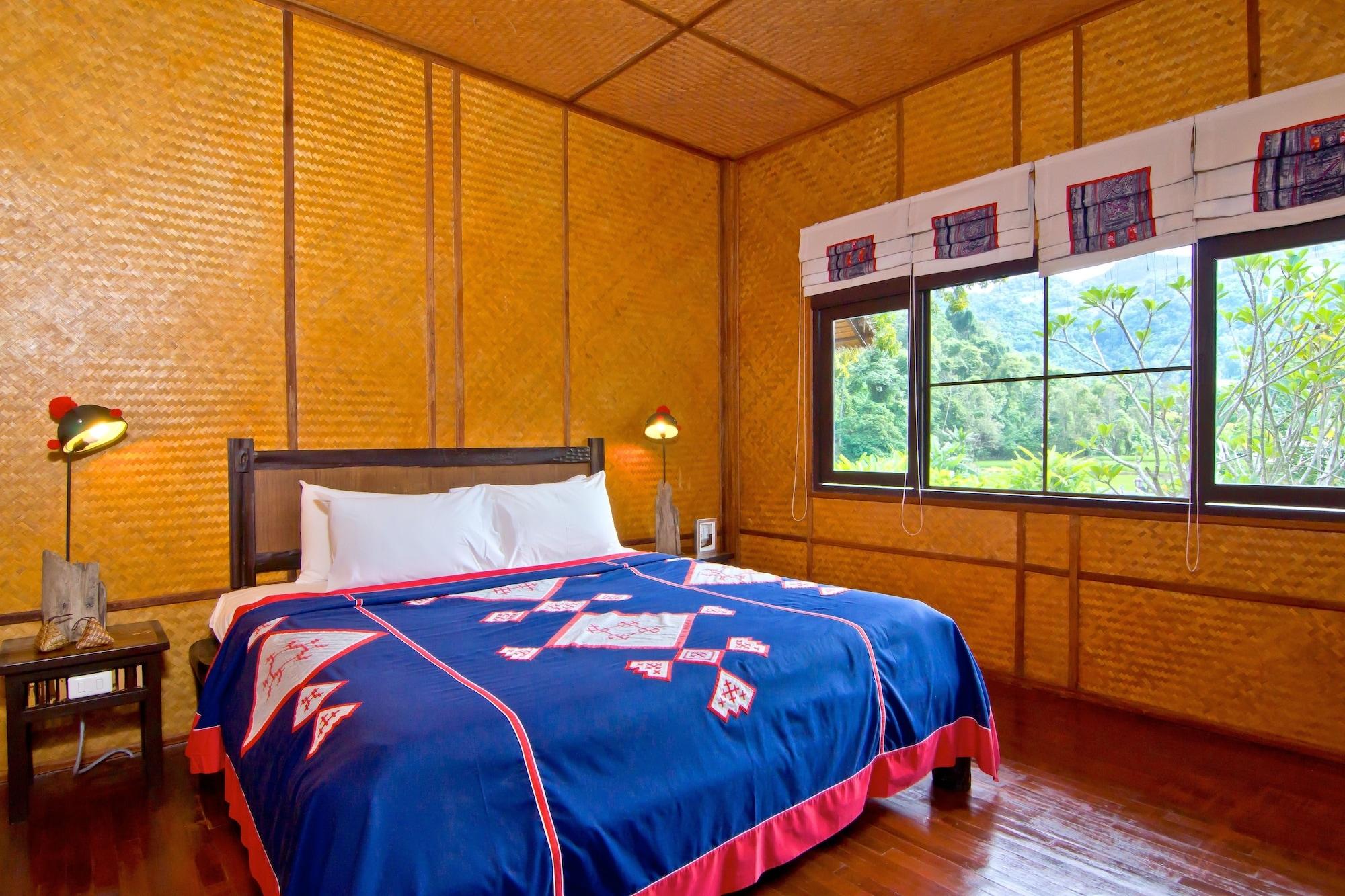 Hmong Hilltribe Lodge Маэ-Рим Экстерьер фото