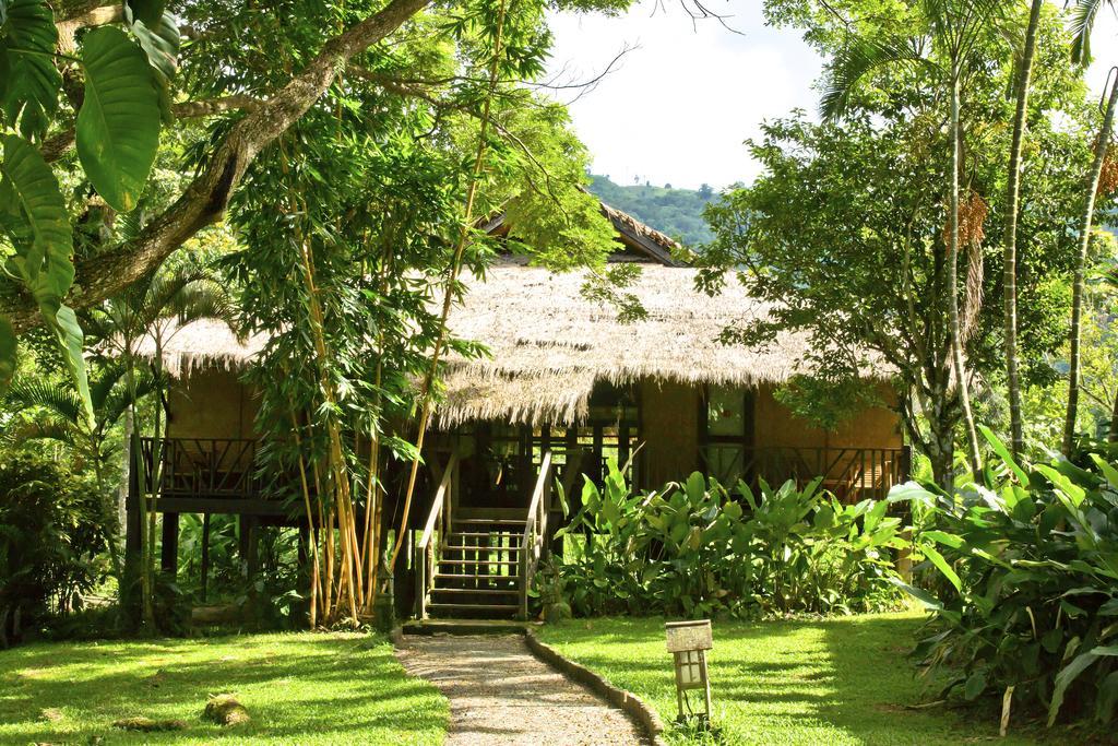 Hmong Hilltribe Lodge Маэ-Рим Экстерьер фото