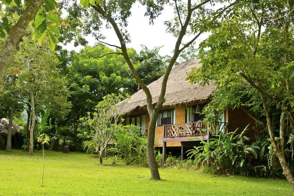 Hmong Hilltribe Lodge Маэ-Рим Экстерьер фото