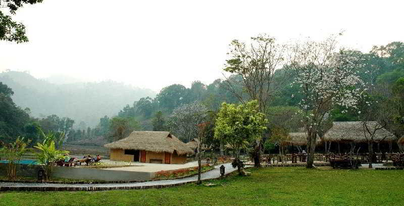 Hmong Hilltribe Lodge Маэ-Рим Экстерьер фото